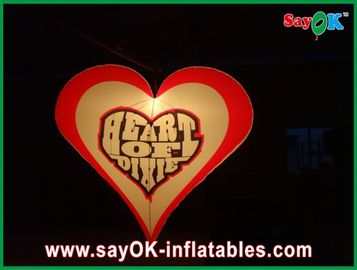 Parti için 190T naylon kumaş şişme aydınlatma dekorasyon kalp şekli aşk