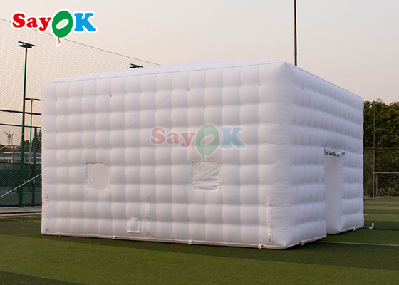 Taşınabilir şişme beyaz çadır Kamp etkinlikleri Açık havada maceralar