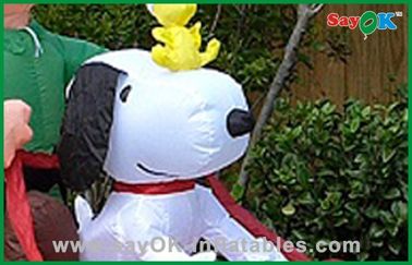 Noel Şişme Aile Noel Dekorasyon için kızak köpek ile