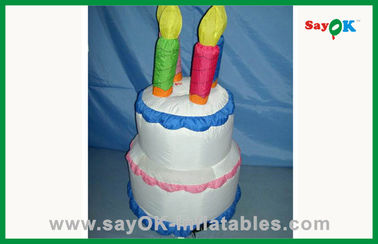 Dekorasyon için Backyard Party Sevimli PVC Plastik Şişme Doğum Günü Pastası