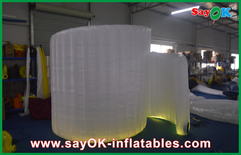 Fotoğraf Kabini Süslemeleri 3 * 2.7 * 1.5m Olay İçin Led Işıklı Spiral Şişme Fotoğraf Kabini